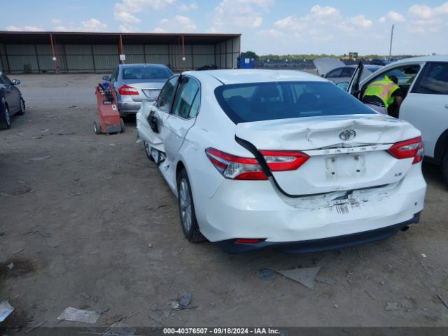 2019 TOYOTA CAMRY 4T1B11HKXKU216432 Photo 2