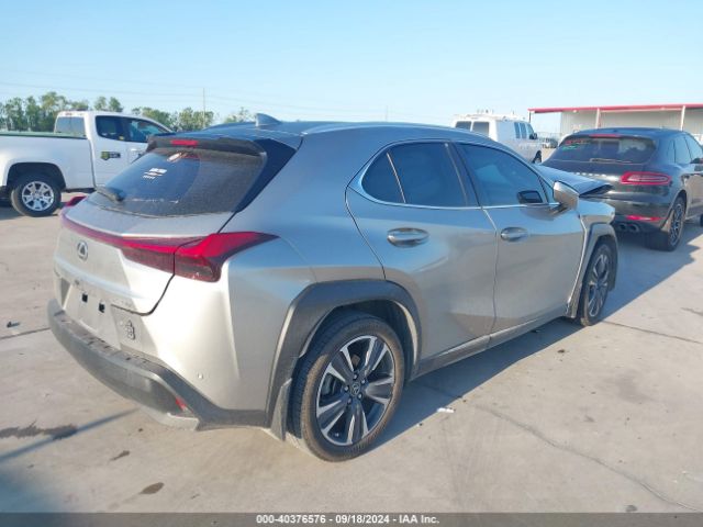 JTHX3JBH9N2048492 Lexus UX 200