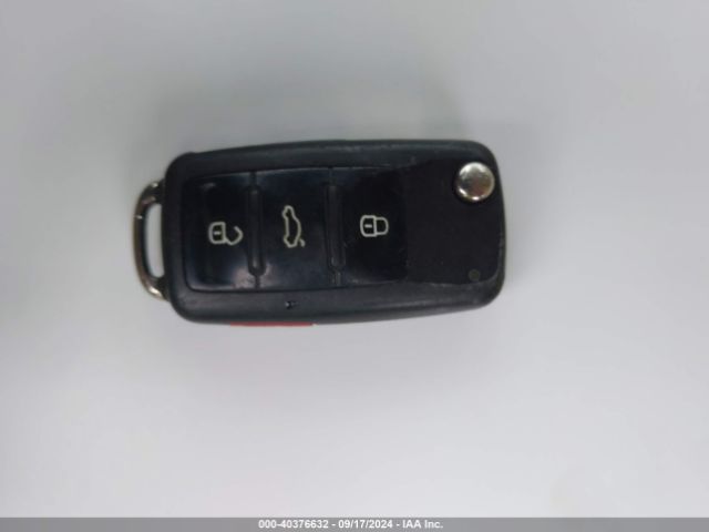 WVGAV3AX3EW572134 Volkswagen TIGUAN SE