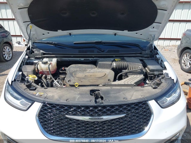 2C4RC1BGXNR215395 Chrysler Pacifica Touring L