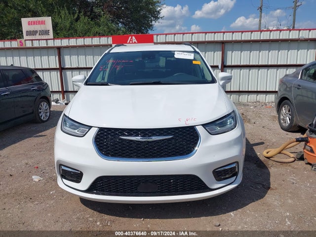 2C4RC1BGXNR215395 Chrysler Pacifica Touring L