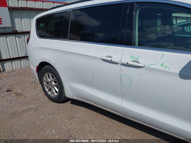 2C4RC1BGXNR215395 Chrysler Pacifica Touring L