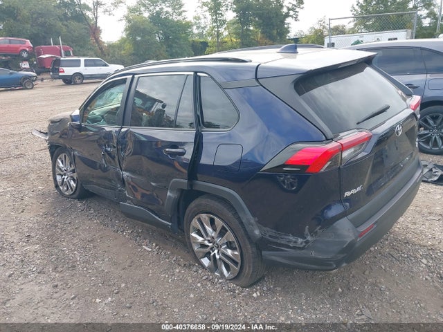 Toyota Rav4 Xle Premium 2019 2T3A1RFV0KW043552 Image 3