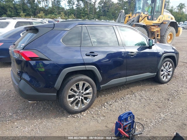Toyota Rav4 Xle Premium 2019 2T3A1RFV0KW043552 Image 4