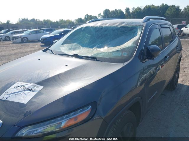 1C4PJMDB2GW261443 Jeep Cherokee Limited