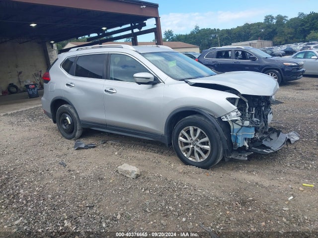 Nissan ROGUE SV 2017 KNMAT2MV9HP514848 Image 1