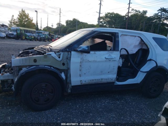 1FM5K8AR9HGB22530 Ford Utility Police Interceptor