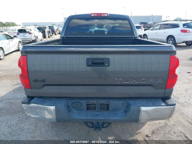 5TFDY5F14KX779677 Toyota Tundra Sr5 5.7l V8