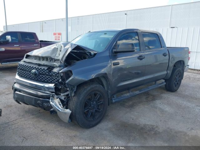 5TFDY5F14KX779677 Toyota Tundra Sr5 5.7l V8