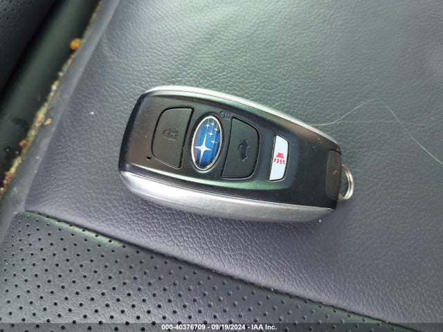 4S4WMAUD3P3415139 Subaru Ascent Limited 7-passenger