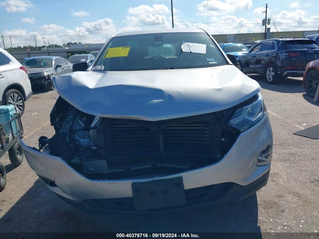 Chevrolet EQUINOX LS 2018 3GNAXREV9JL314041 Image 13
