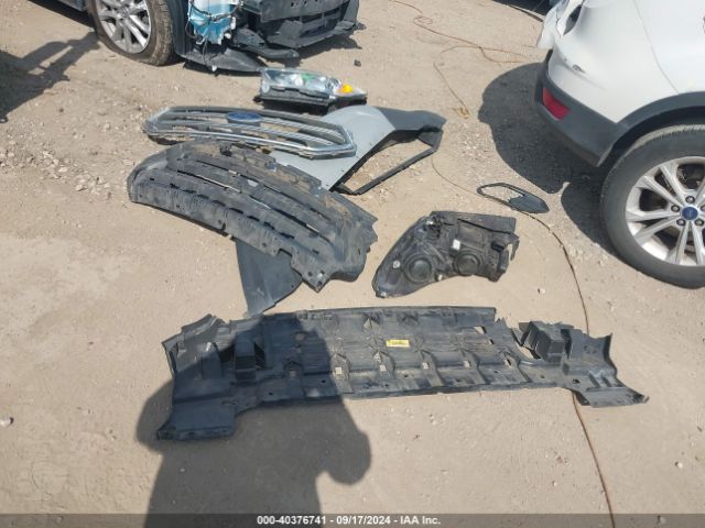 1FMCU0GD7HUA98762 Ford ESCAPE SE