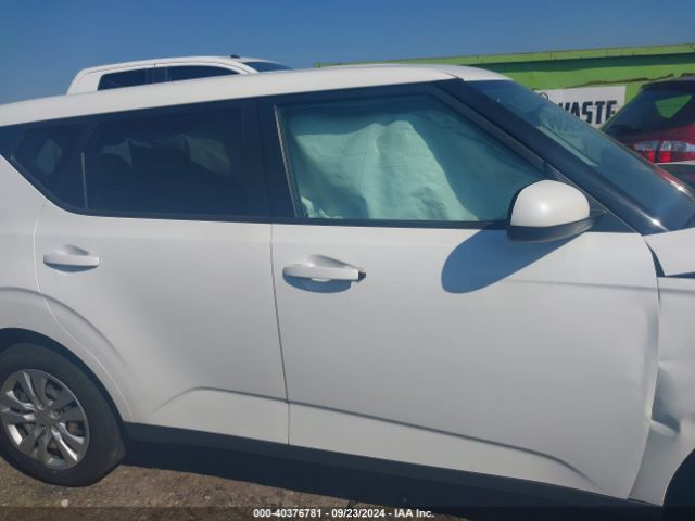 KNDJ23AU7L7060466 KIA SOUL LX