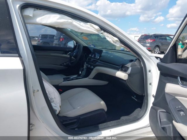 1HGCV1F17JA226389 Honda ACCORD LX