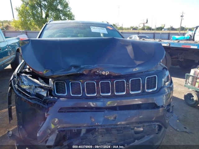 3C4NJCBB5JT248378 Jeep Compass Latitude Fwd