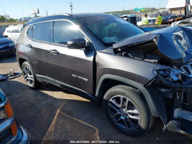 3C4NJCBB5JT248378 Jeep Compass Latitude Fwd