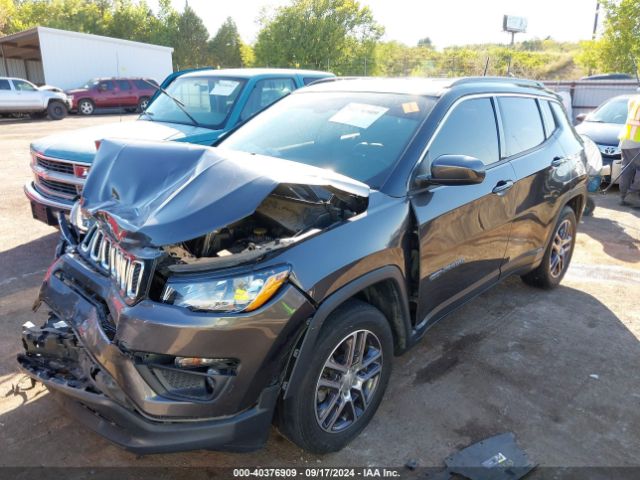 3C4NJCBB5JT248378 Jeep Compass Latitude Fwd