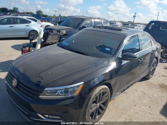 1VWBA7A37JC014188 Volkswagen Passat 2.0t Se