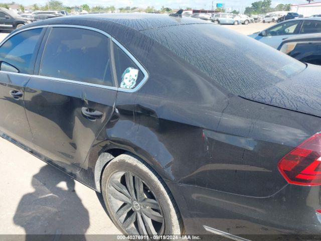 1VWBA7A37JC014188 Volkswagen Passat 2.0t Se
