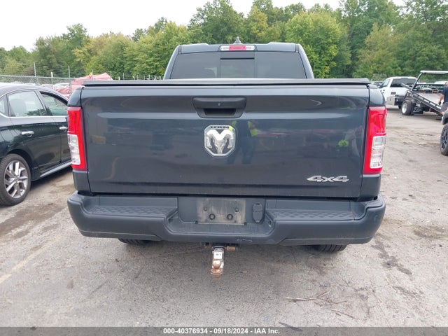 1C6RRFCG4LN386543 RAM 1500 Tradesman Quad Cab 4x4 6'4 Box