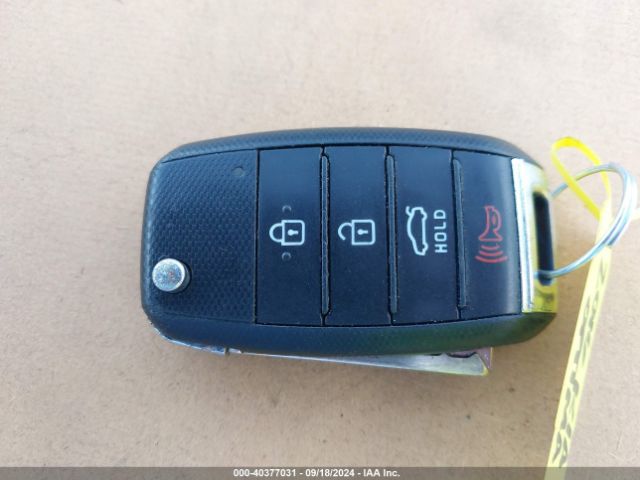 5XXGT4L37GG116727 KIA Optima Lx