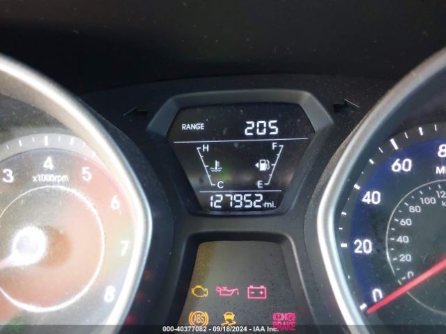 5NPDH4AE6GH753119 Hyundai ELANTRA SE