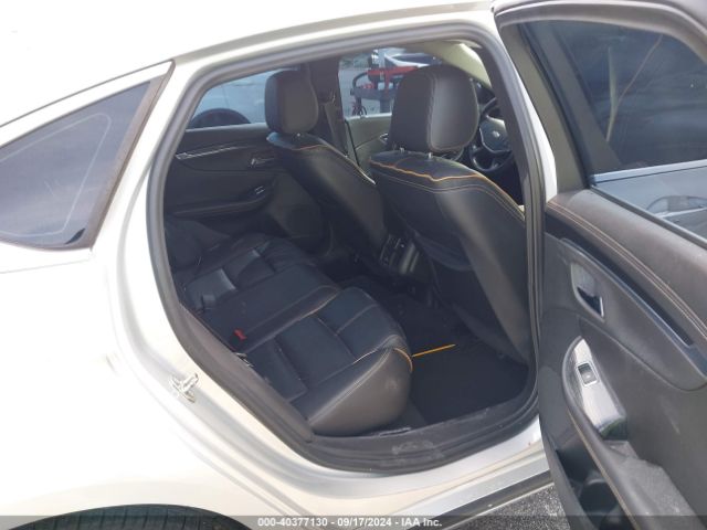 2G1125S31J9122661 Chevrolet IMPALA 2LZ