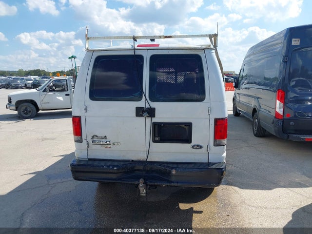 Ford E-250 Commercial 2014 1FTNE2EW7EDA84446 Image 16