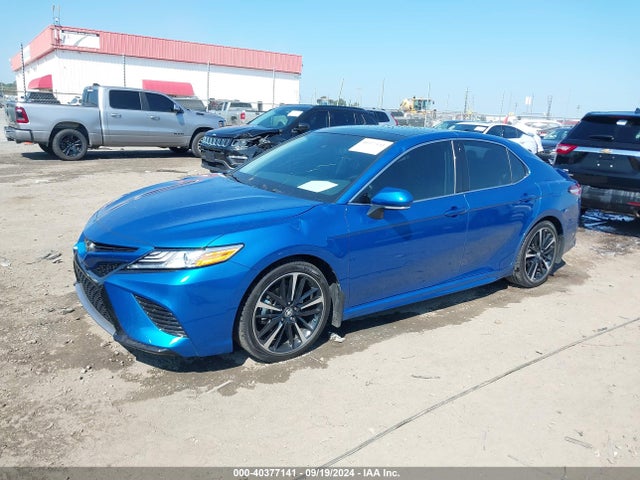 Toyota CAMRY XSE 2020 4T1K61AK9LU329883 Image 2