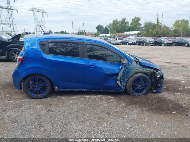 1G1JD6SG9J4110330 Chevrolet Sonic Lt Auto