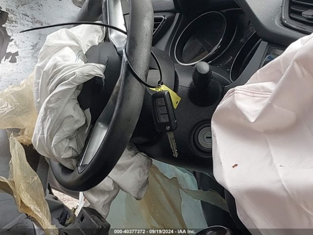 KNMAT2MV6JP563771 Nissan ROGUE S