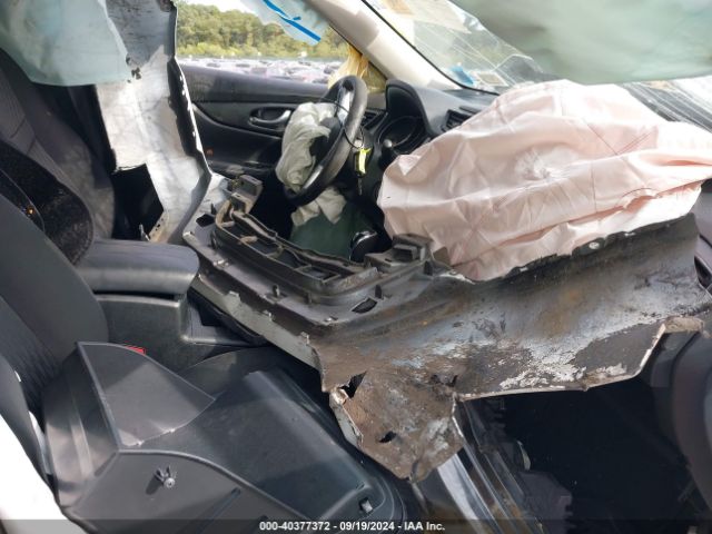 KNMAT2MV6JP563771 Nissan ROGUE S