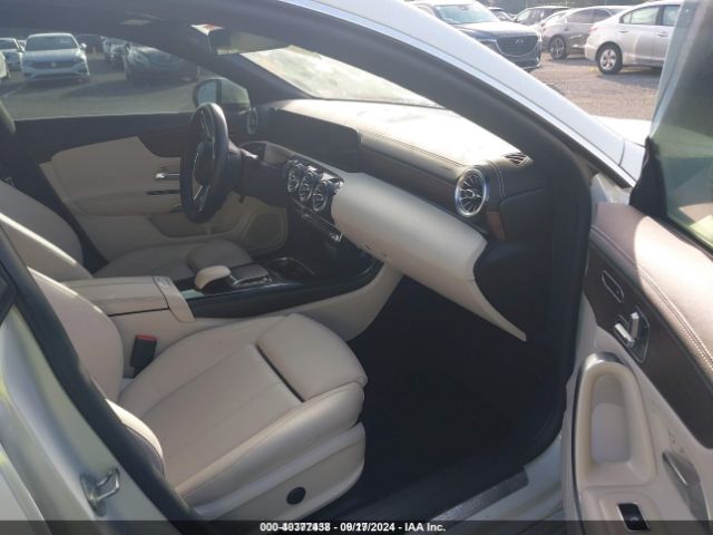 2021 MERCEDES-BENZ CLA 250 W1K5J4GB9MN168459 Photo 4