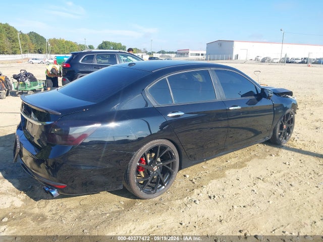 Honda ACCORD EX 2017 1HGCR2F71HA123560 Image 4