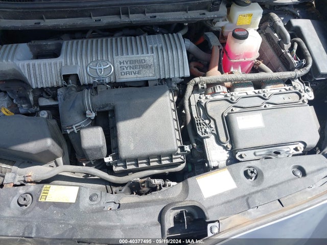 Toyota Prius Three 2015 JTDKN3DU4F0450395 Image 10
