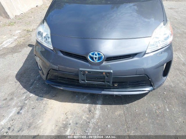 Toyota Prius Three 2015 JTDKN3DU4F0450395 Image 6