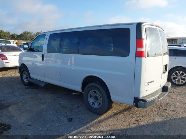 1GBWGRFA5E1189597 Chevrolet Express 2500 Lt