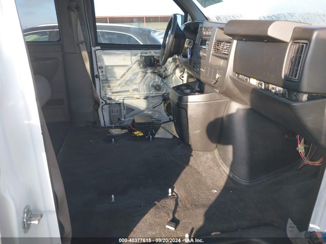1GBWGRFA5E1189597 Chevrolet Express 2500 Lt