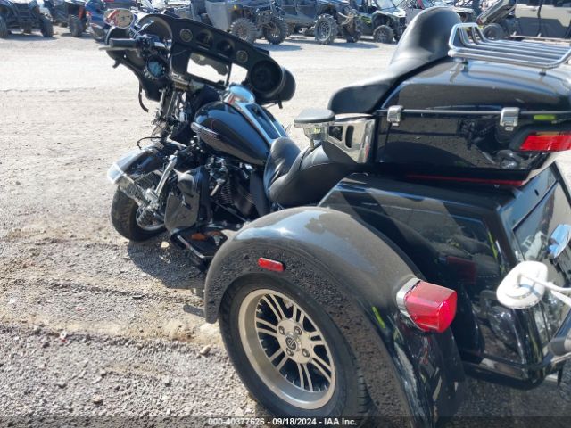 2020 HARLEY-DAVIDSON FLHTCUTG 1HD1MAF16LB859499 Photo 2