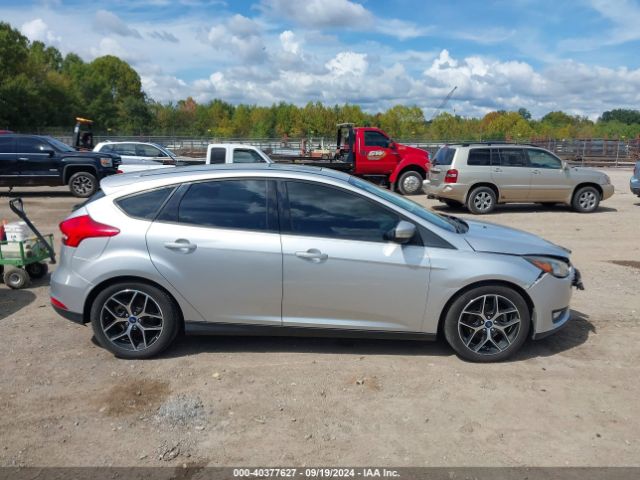 1FADP3M2XHL338046 Ford FOCUS SEL