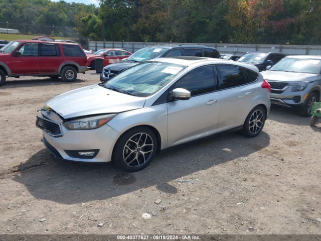1FADP3M2XHL338046 Ford FOCUS SEL