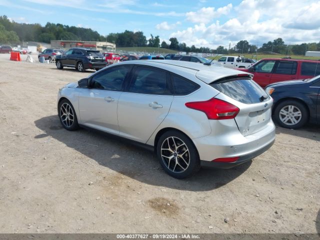 1FADP3M2XHL338046 Ford FOCUS SEL