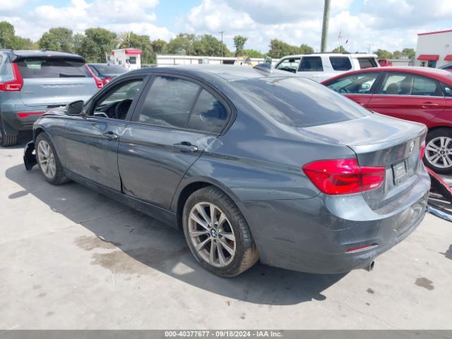 WBA8E1G5XJNU92808 BMW 320i