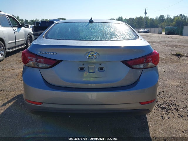 Hyundai ELANTRA SE 2016 5NPDH4AE3GH704203 Image 16