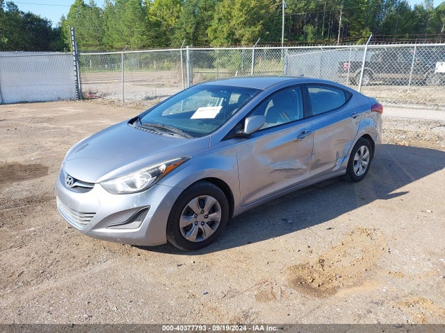 Hyundai ELANTRA SE 2016 5NPDH4AE3GH704203 Image 2