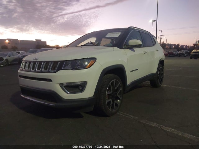 3C4NJDCB4KT842790 Jeep Compass Limited 4x4