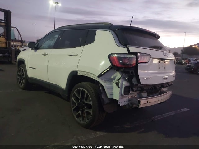 3C4NJDCB4KT842790 Jeep Compass Limited 4x4