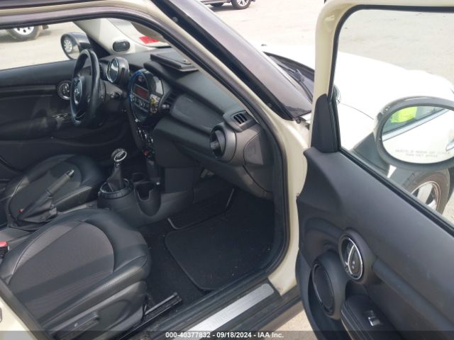 WMWXS5C51FT828690 Mini Hardtop Cooper