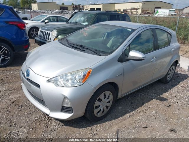 JTDKDTB37E1072031 Toyota Prius C One