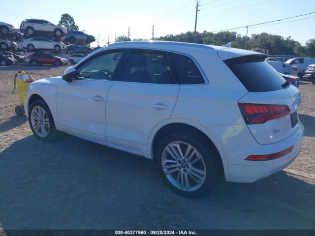 WA1BNAFY0J2010749 Audi Q5 2.0t Premium/2.0t Tech Premium